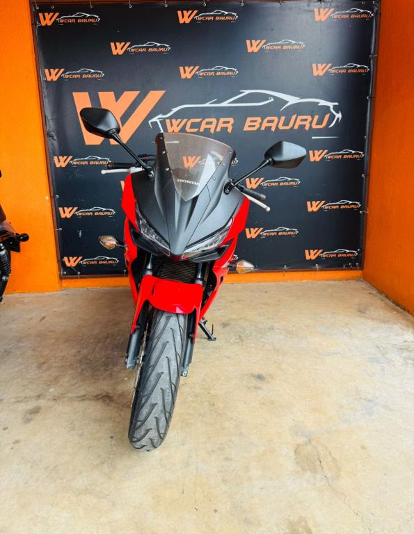 HONDA CBR 500 R - Foto