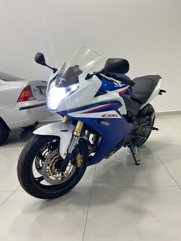 HONDA CBR 600 F - Foto
