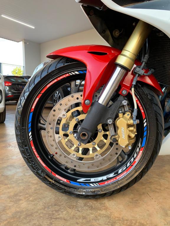 HONDA CBR 600 F - Foto