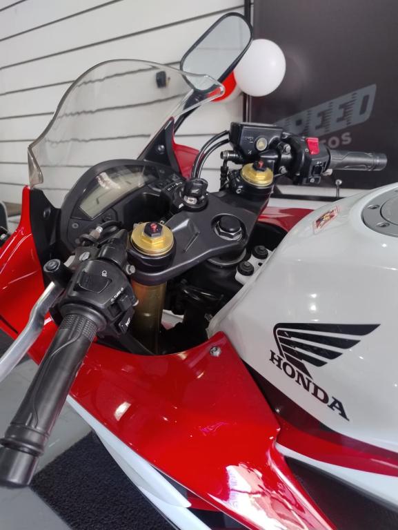 HONDA CBR 600 F - Foto