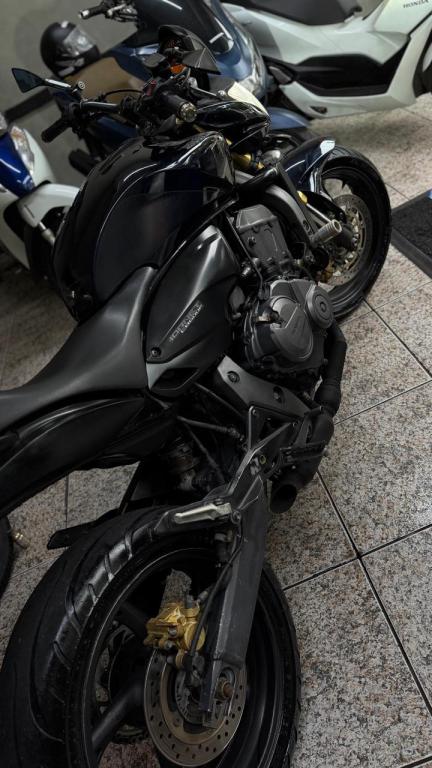 HONDA CBR 600 F - Foto