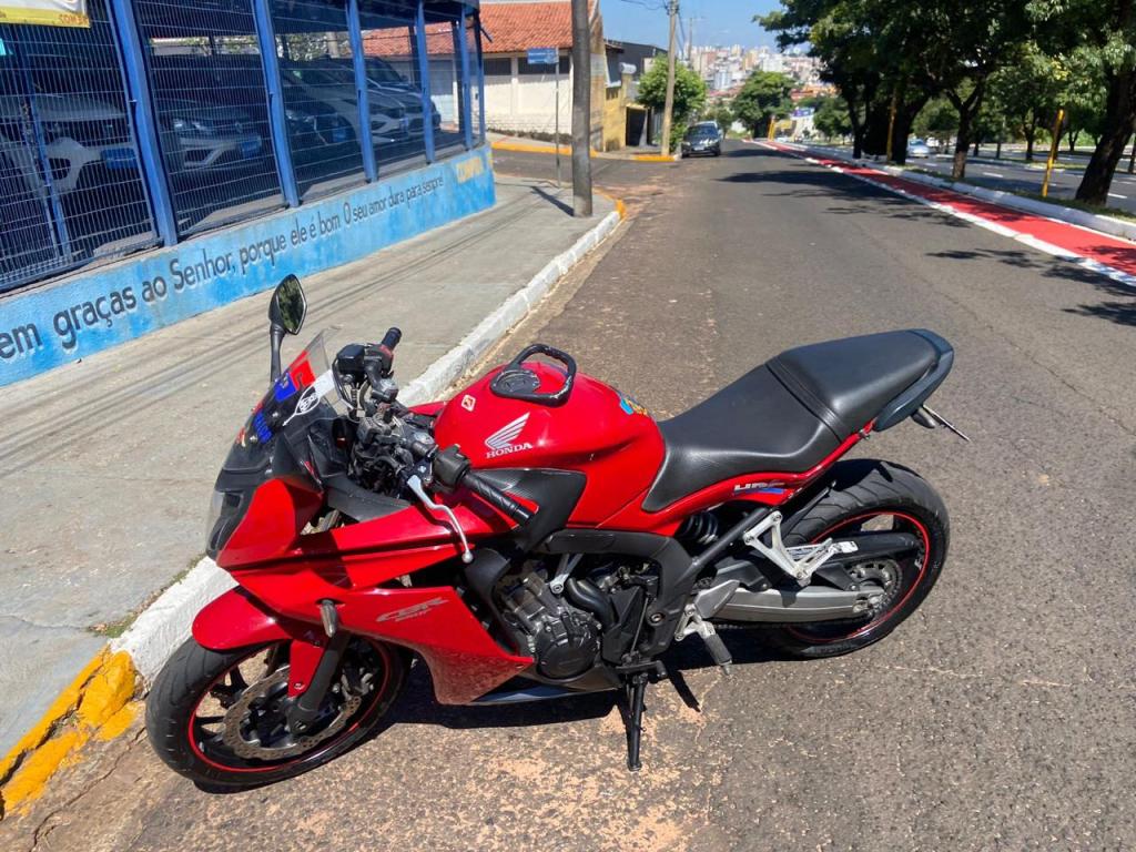 HONDA CBR 650 F - Foto