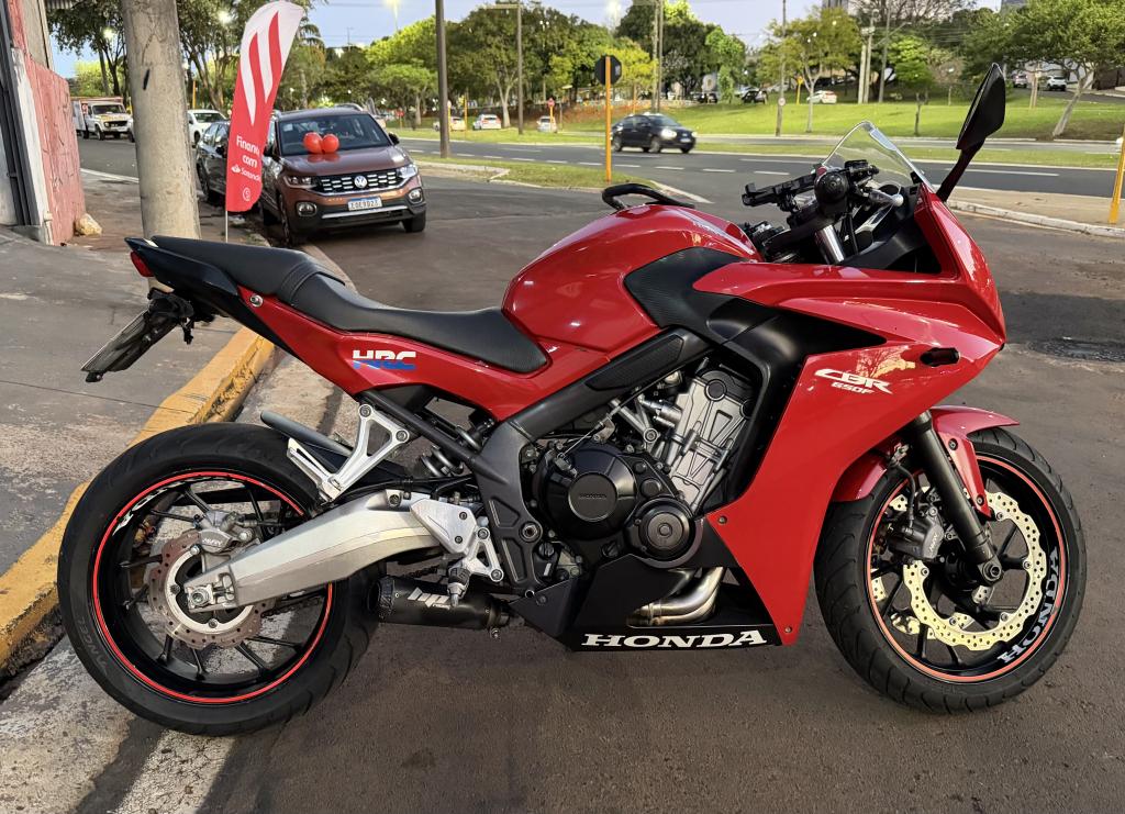 HONDA CBR 650 F - Foto