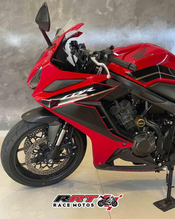 HONDA CBR 650 R - Foto