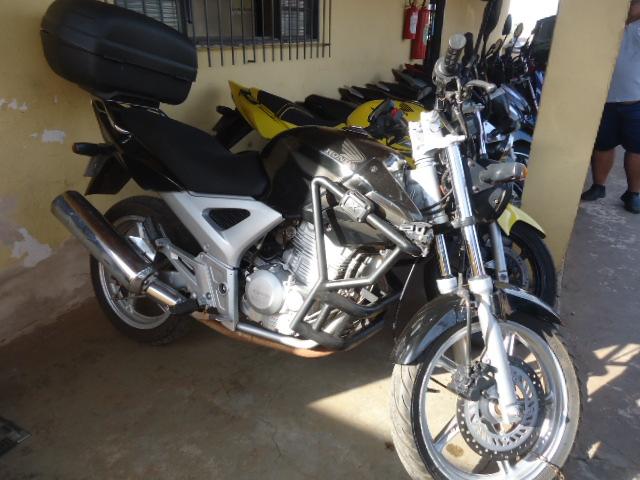 HONDA CBX Twister 250 - Foto