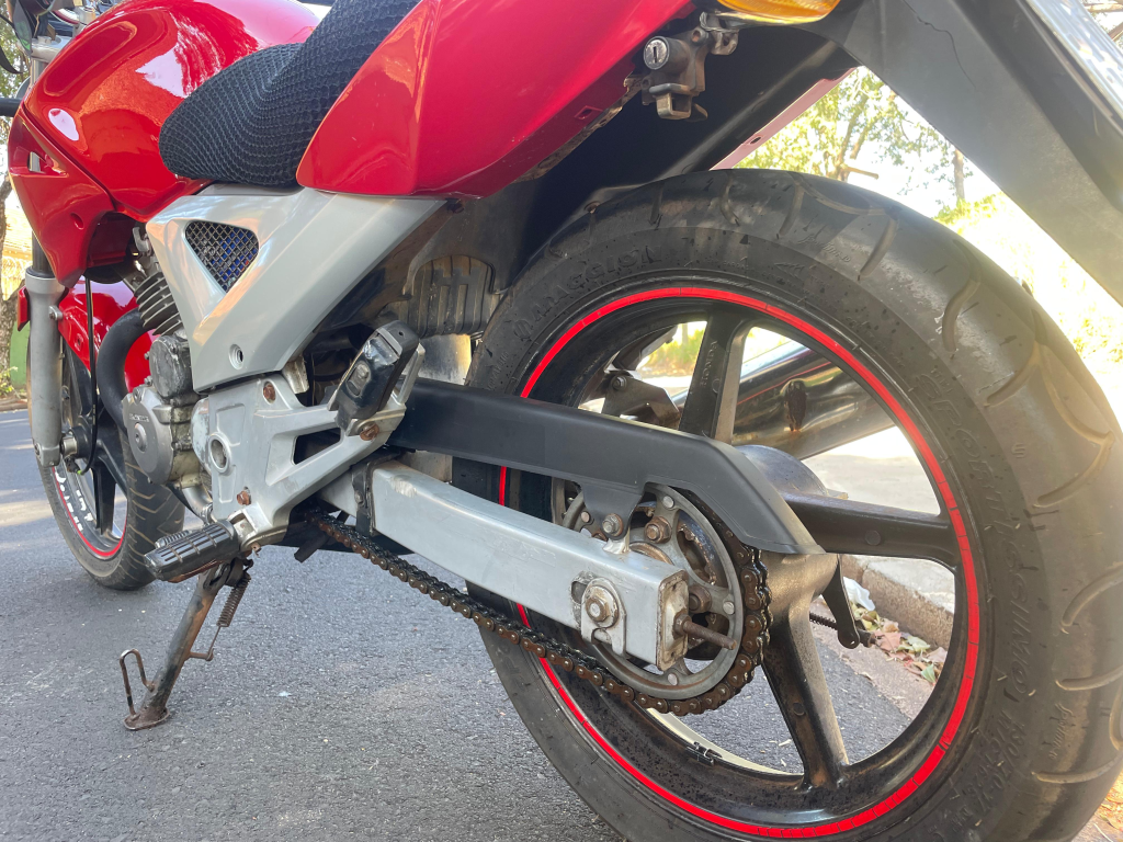 HONDA CBX Twister 250 - Foto