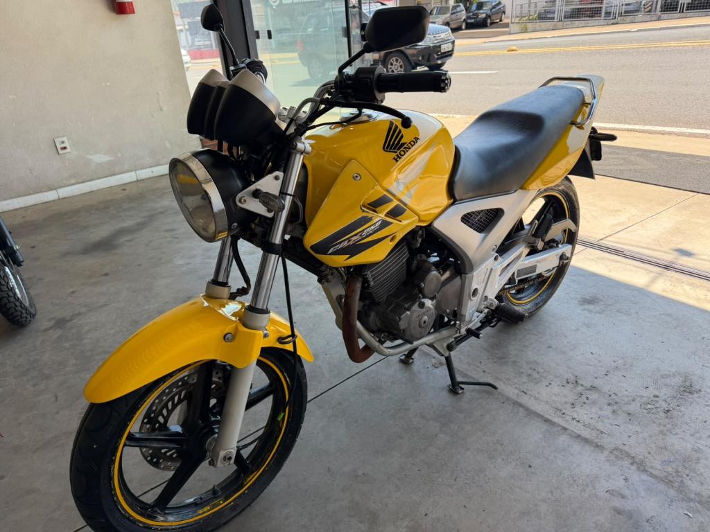 HONDA CBX Twister 250
