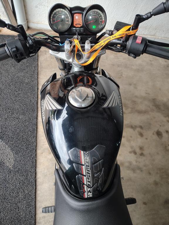 HONDA CBX Twister 250 - Foto