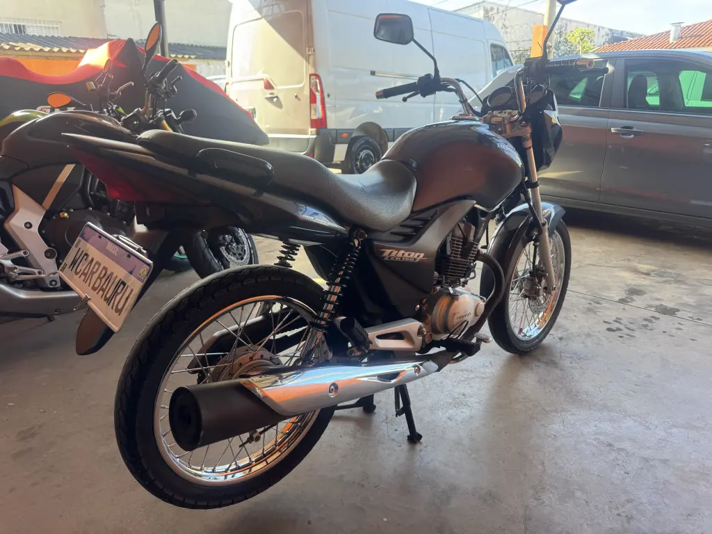 HONDA CG 150 - Foto