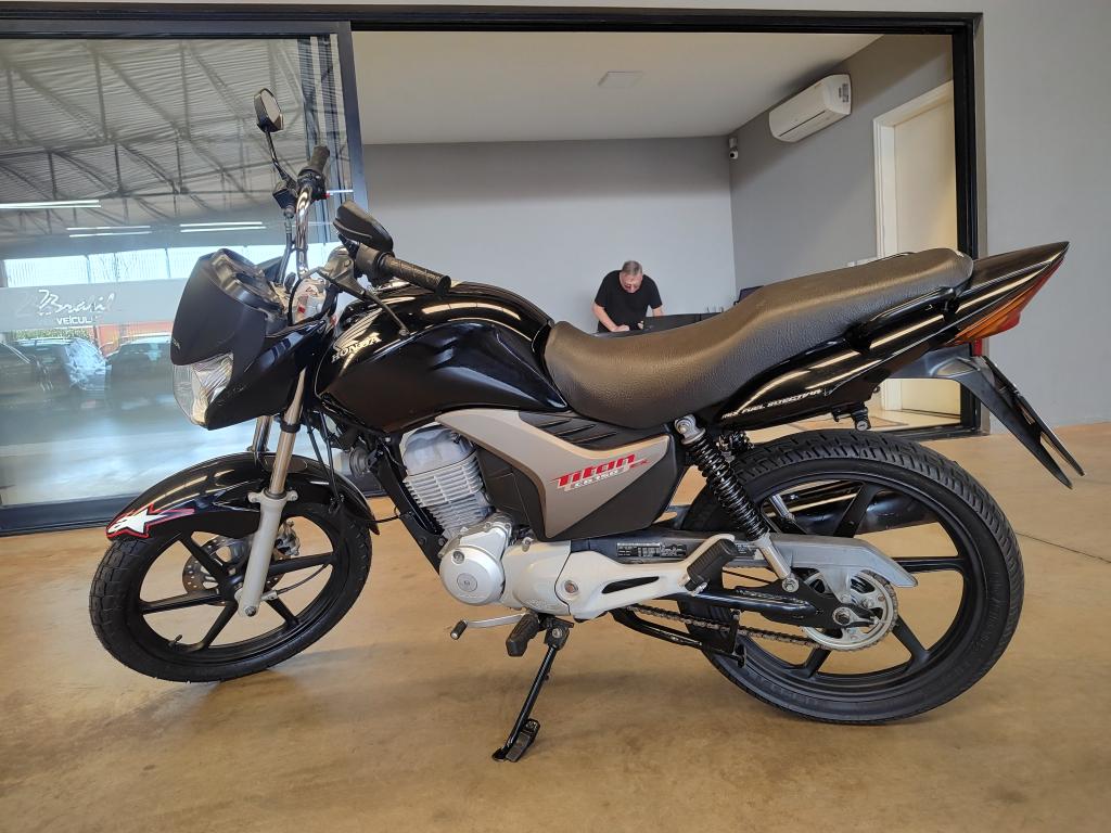 HONDA CG 150 - Foto