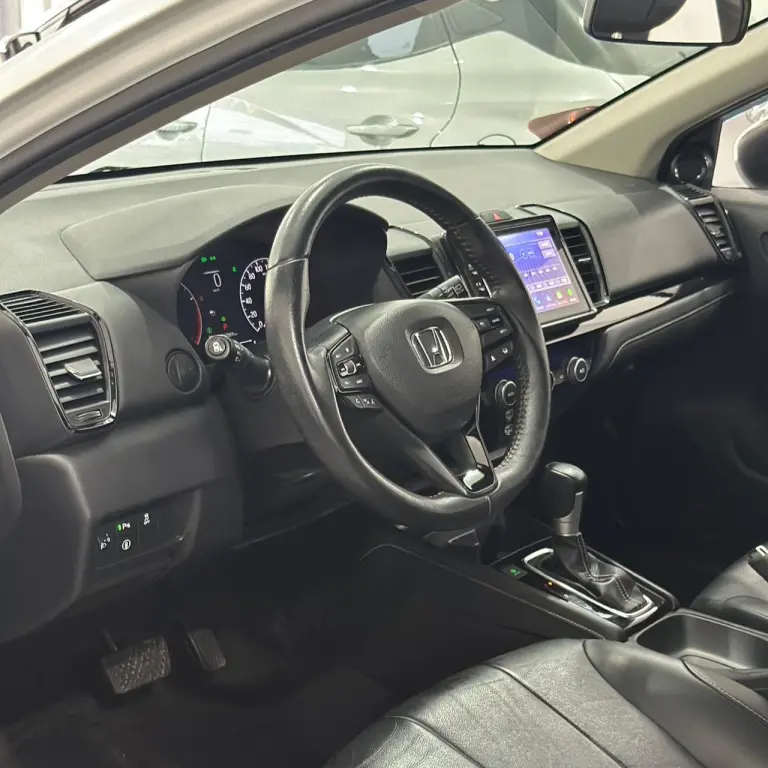 HONDA City Hatch - Foto