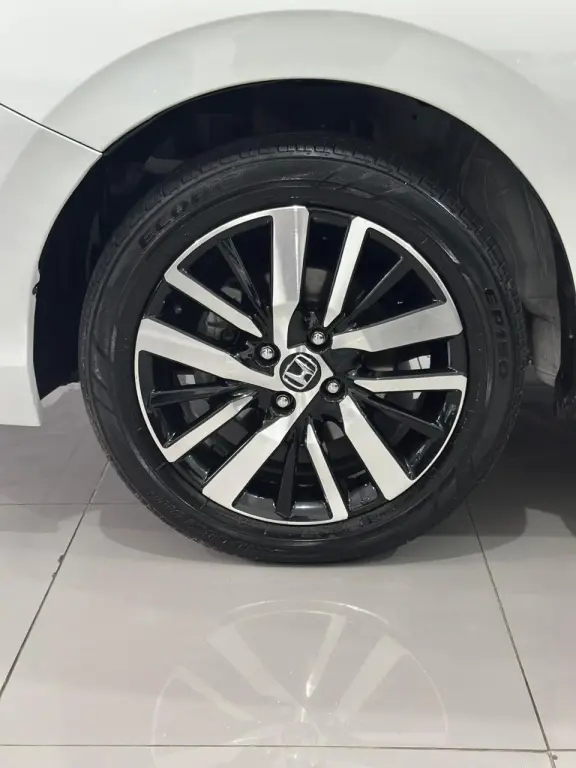 HONDA City Hatch - Foto