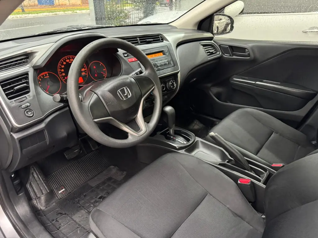 HONDA City Sedan - Foto