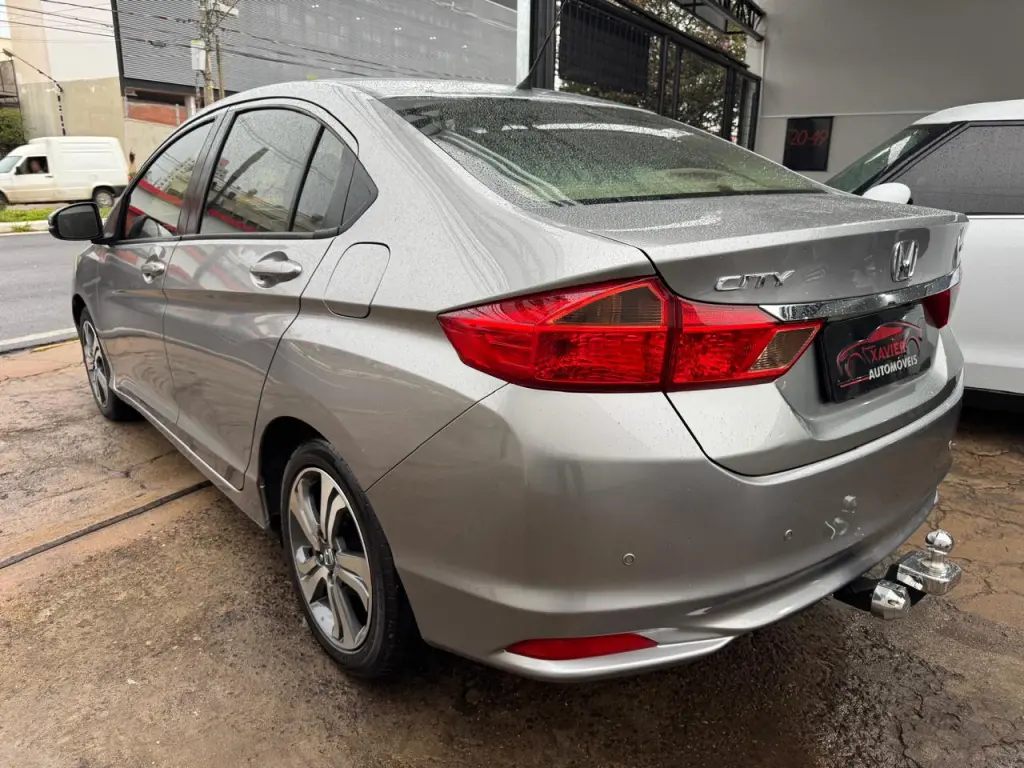 HONDA City Sedan - Foto