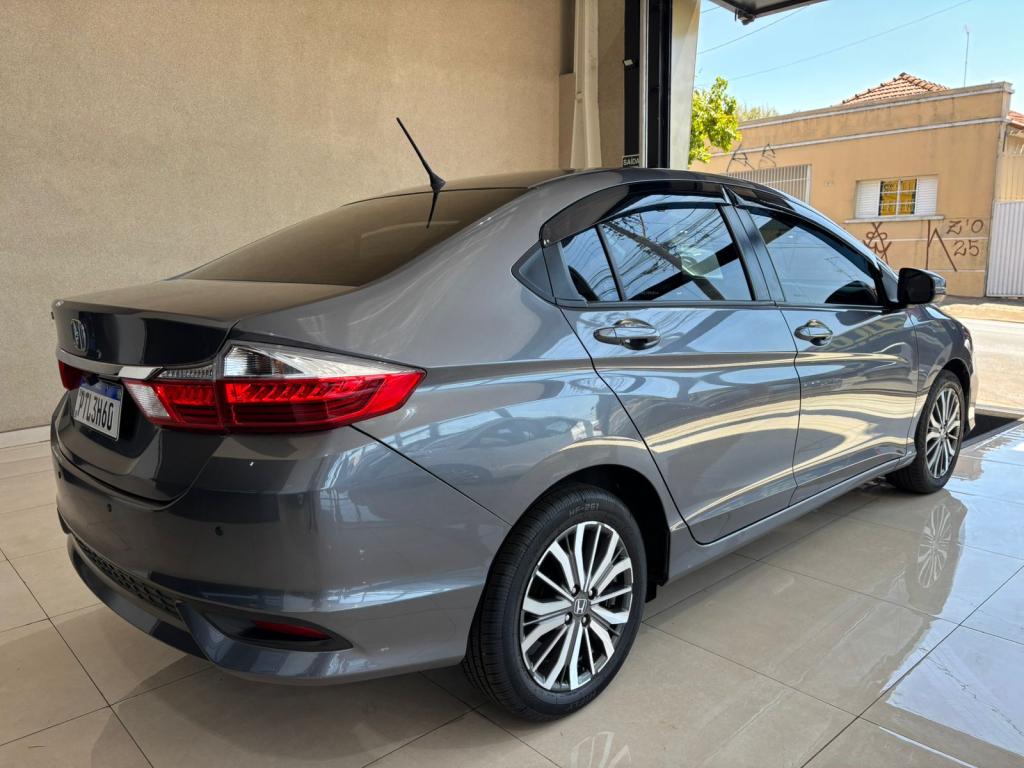 HONDA City Sedan - Foto