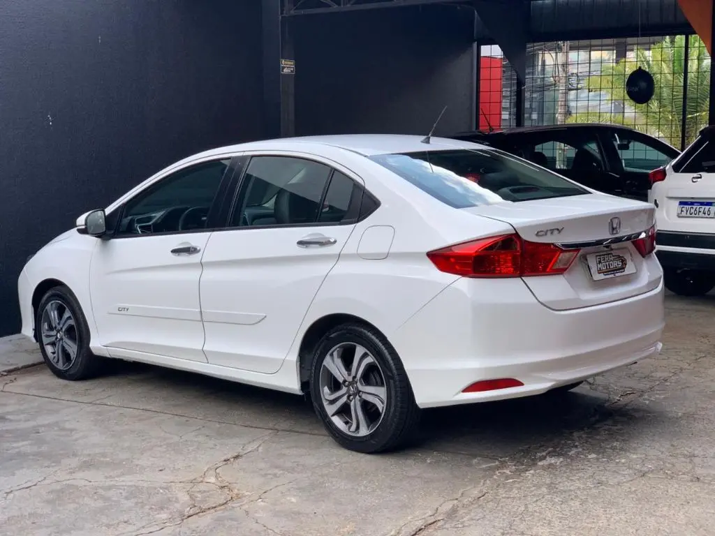 HONDA City Sedan - Foto