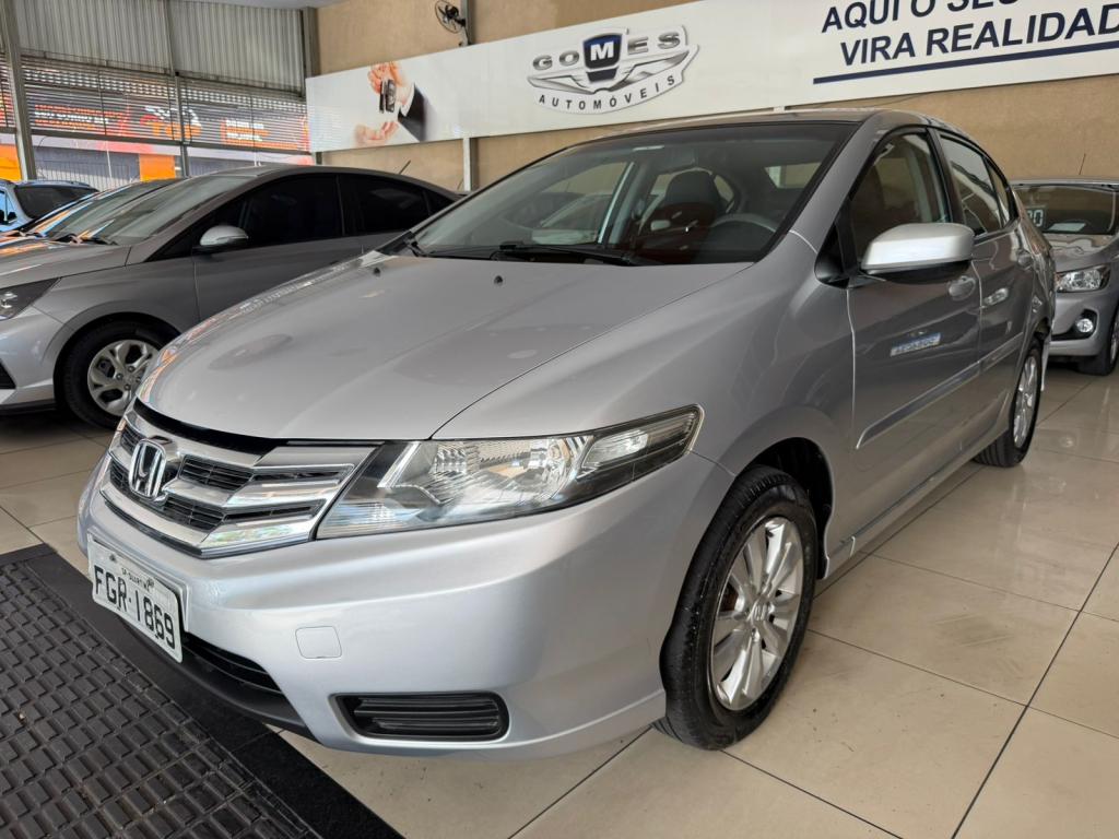 HONDA City Sedan - Foto