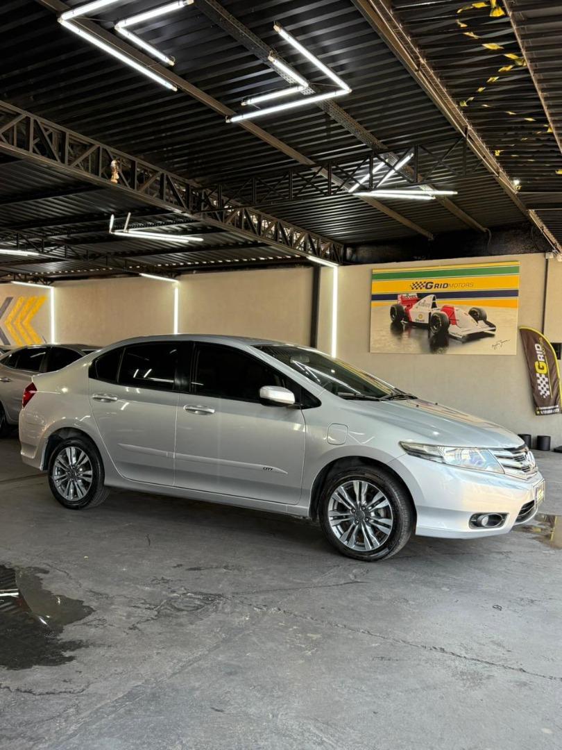 HONDA City Sedan - Foto