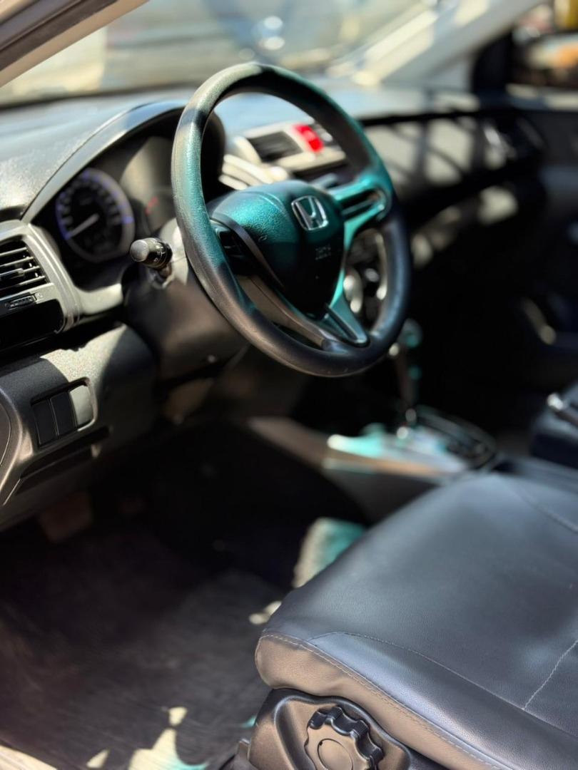 HONDA City Sedan - Foto