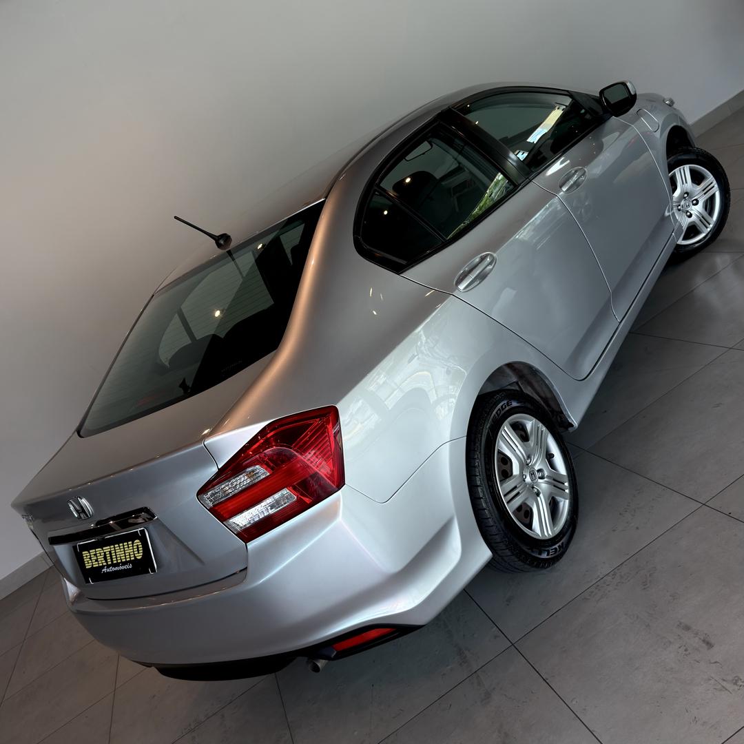 HONDA City Sedan - Foto