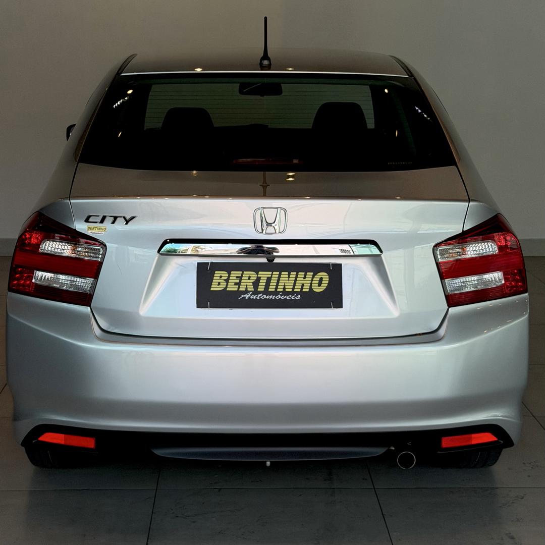 HONDA City Sedan - Foto