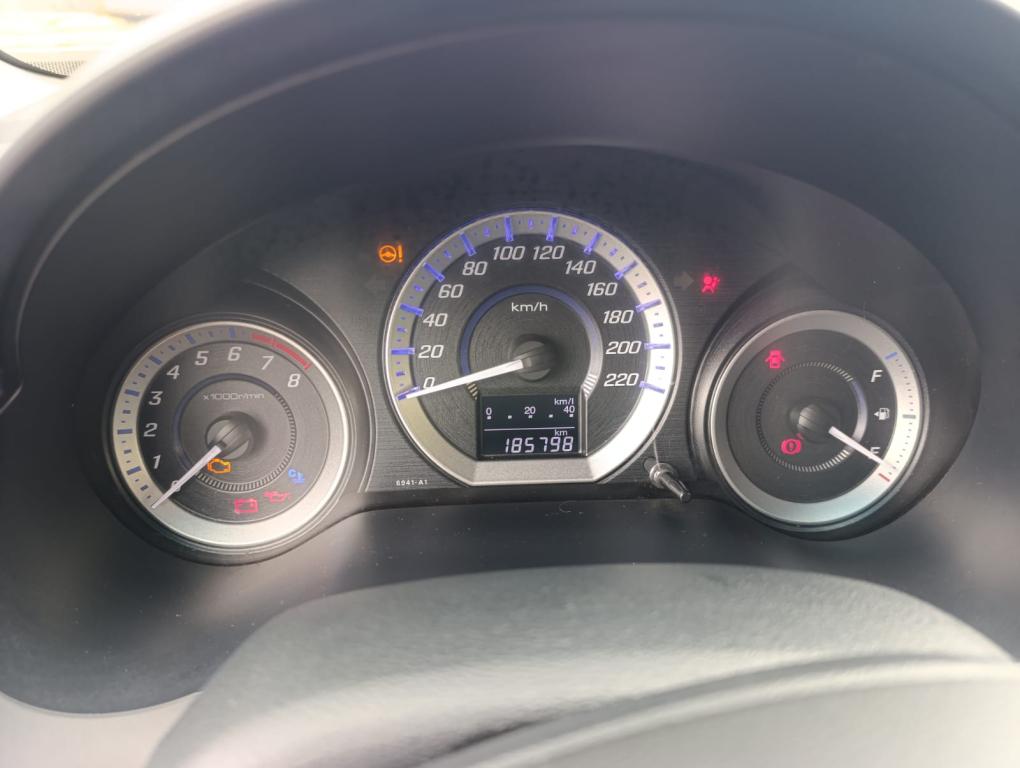 HONDA City Sedan - Foto