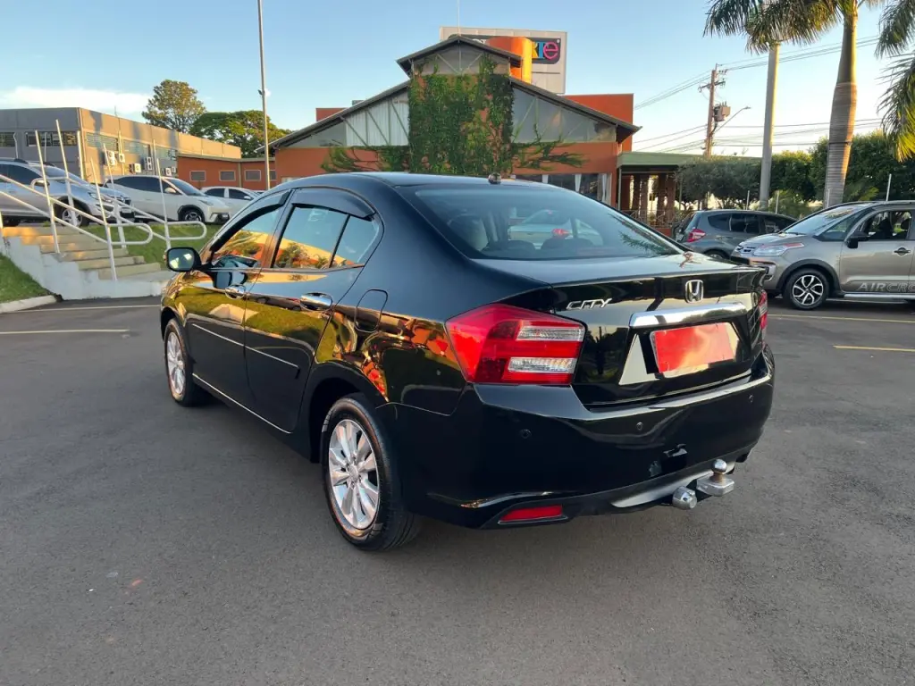 HONDA City Sedan - Foto
