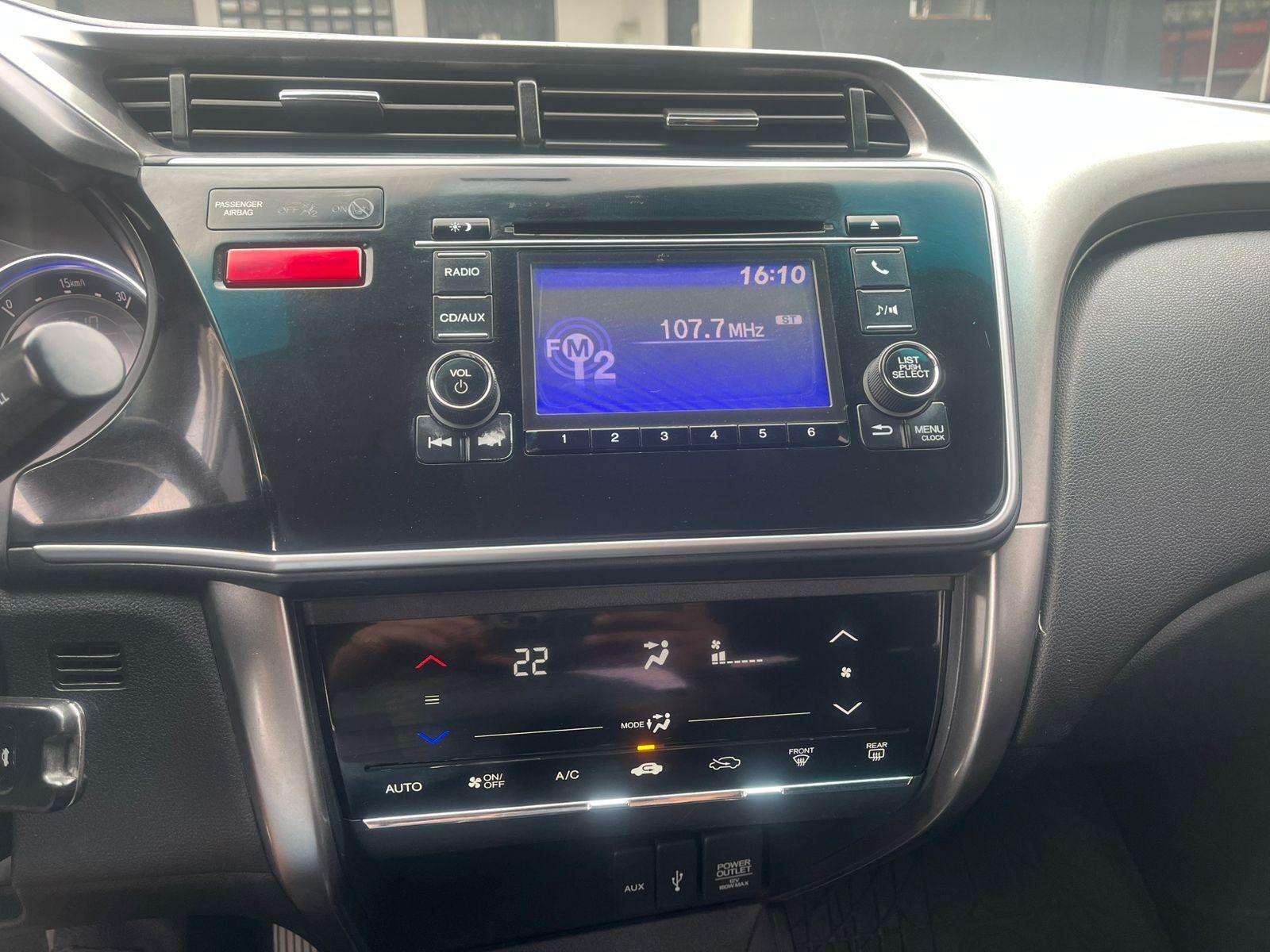 HONDA City Sedan - Foto