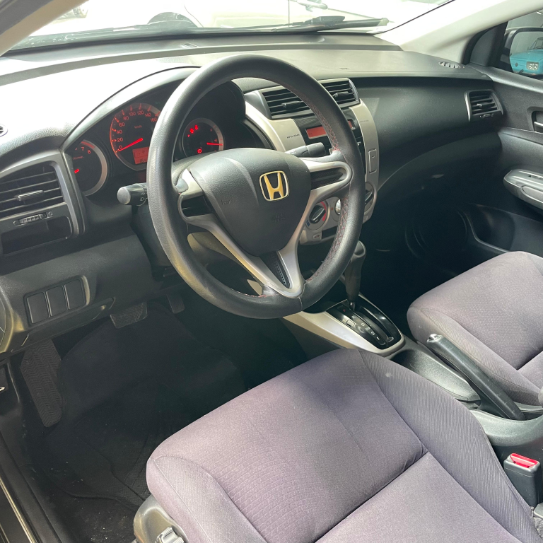 HONDA City Sedan - Foto