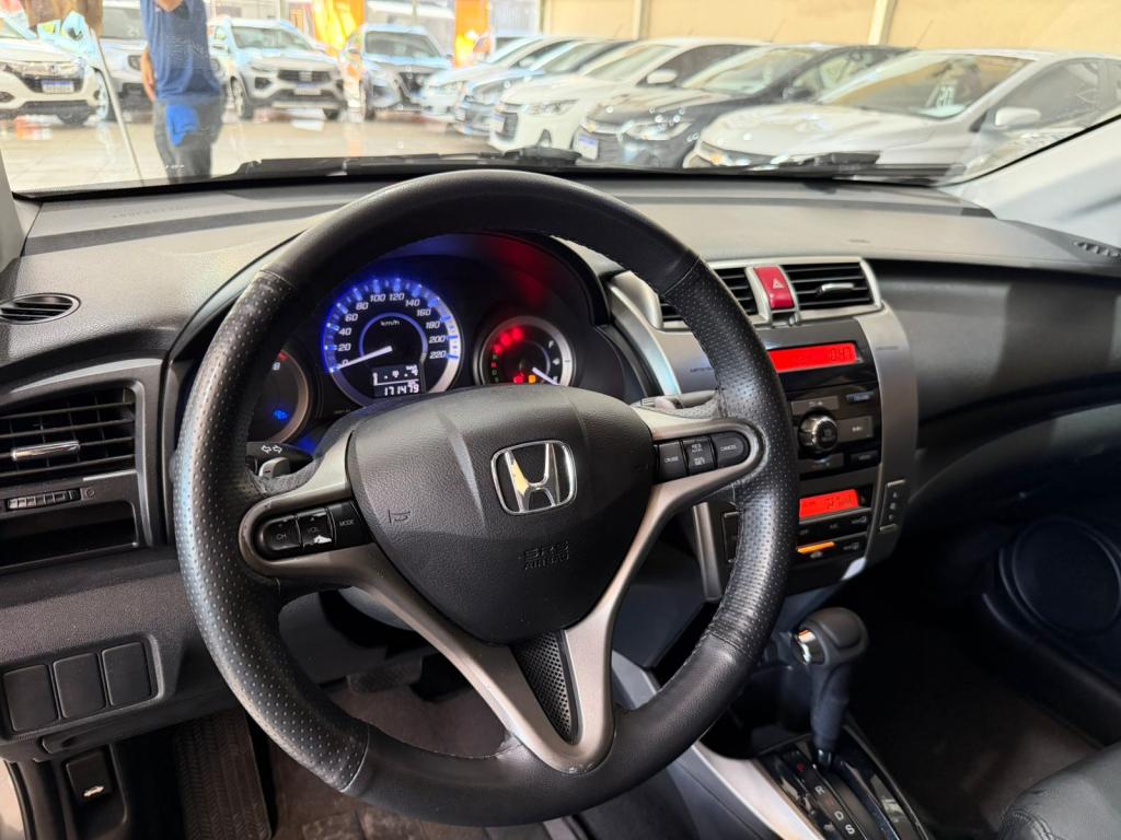 HONDA City Sedan - Foto
