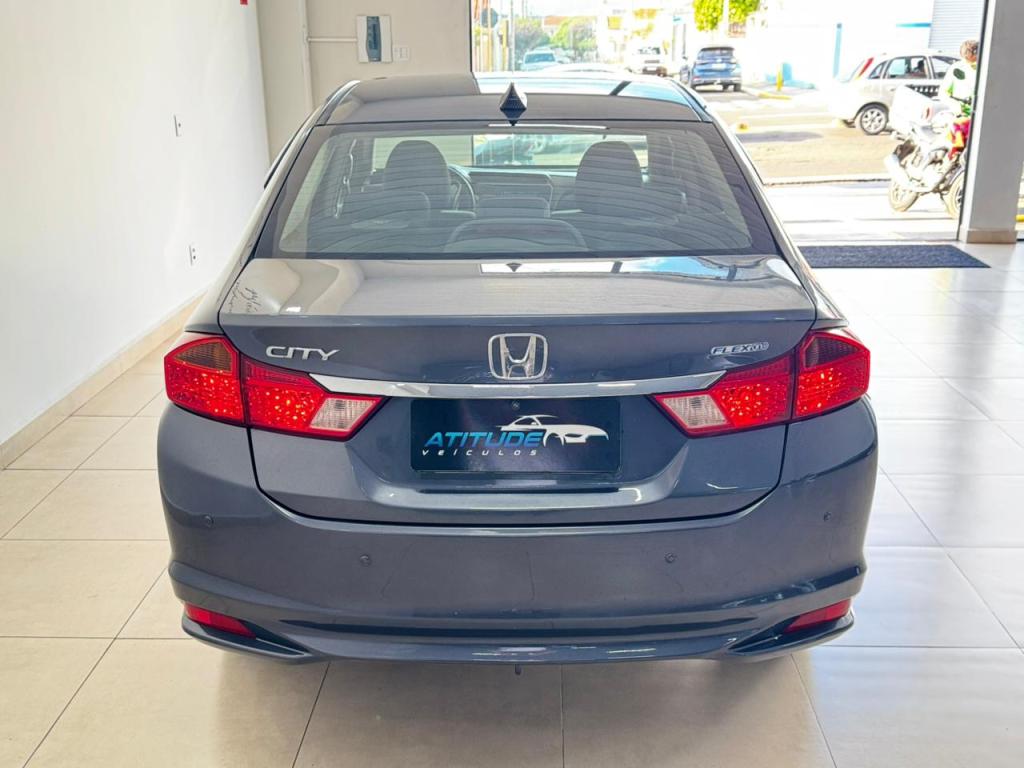 HONDA City Sedan - Foto