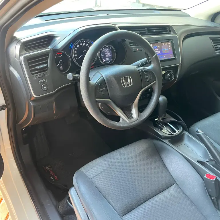 HONDA City Sedan - Foto