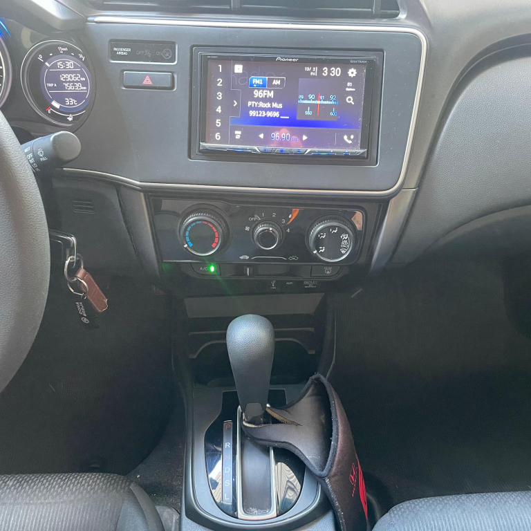 HONDA City Sedan - Foto