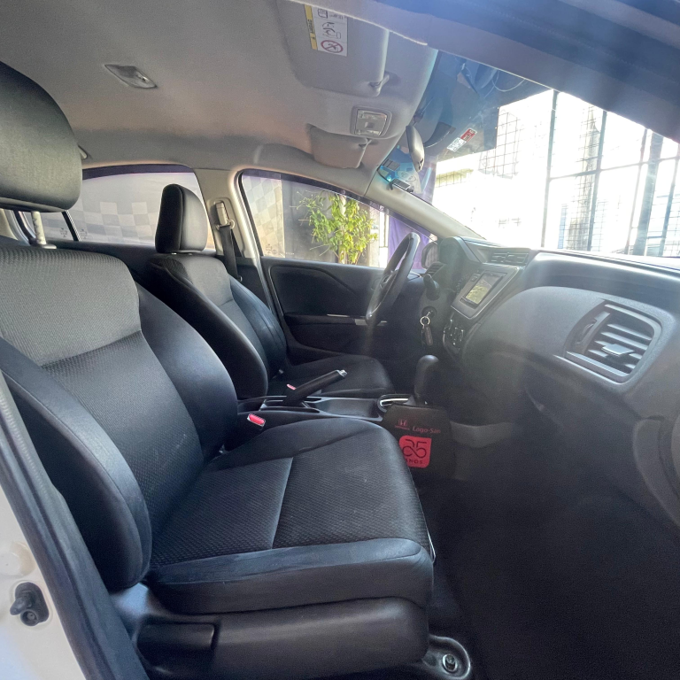 HONDA City Sedan - Foto