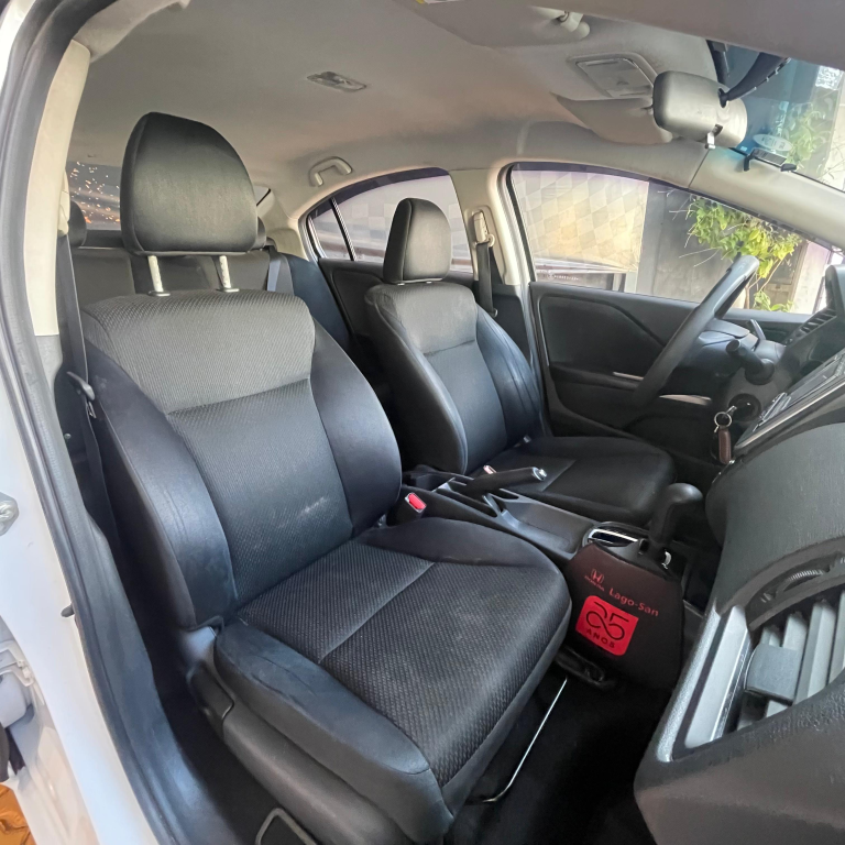 HONDA City Sedan - Foto