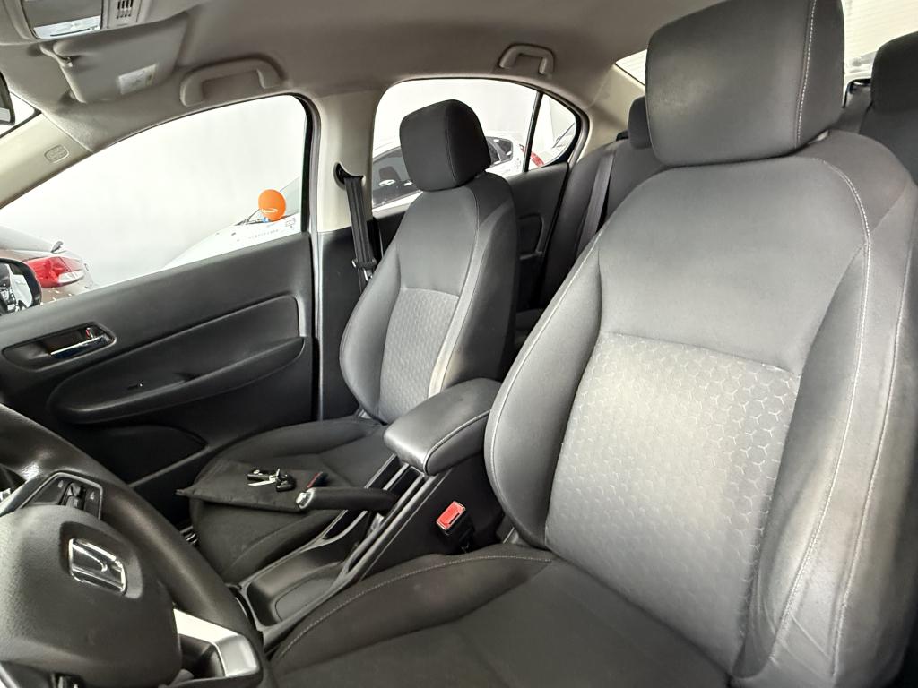 HONDA City Sedan - Foto