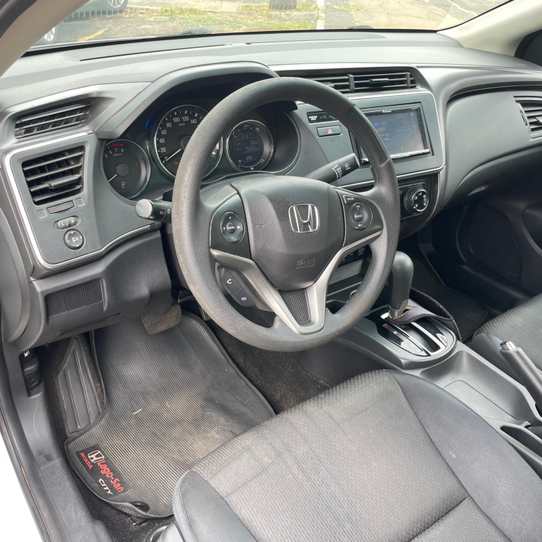 HONDA City Sedan - Foto
