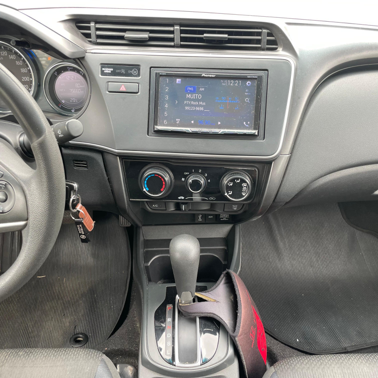 HONDA City Sedan - Foto