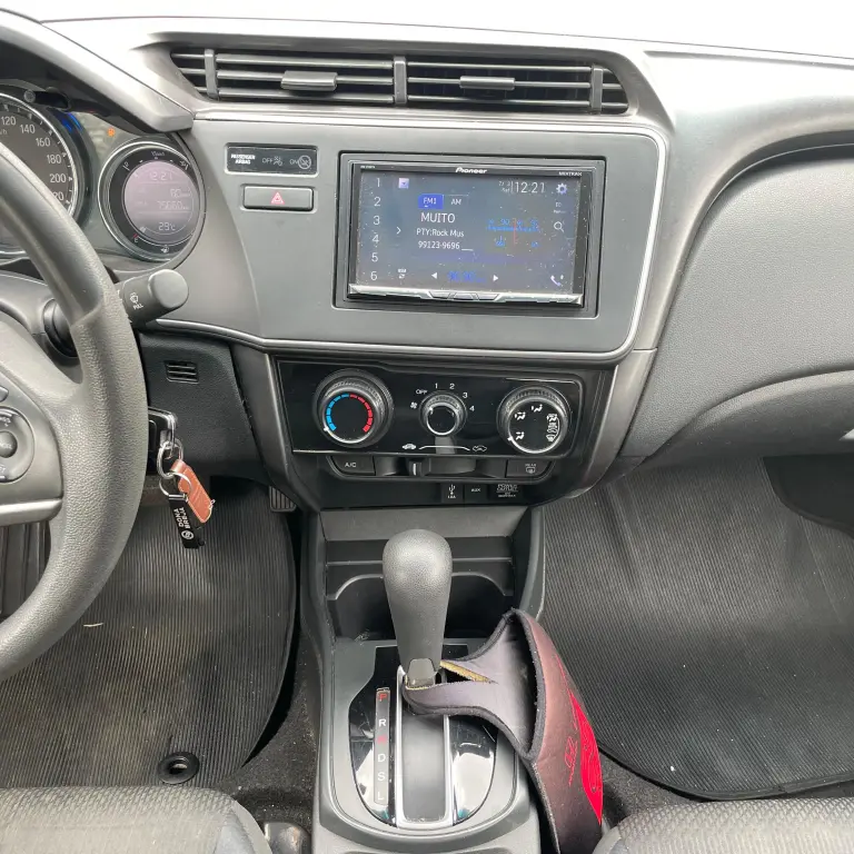 HONDA City Sedan - Foto