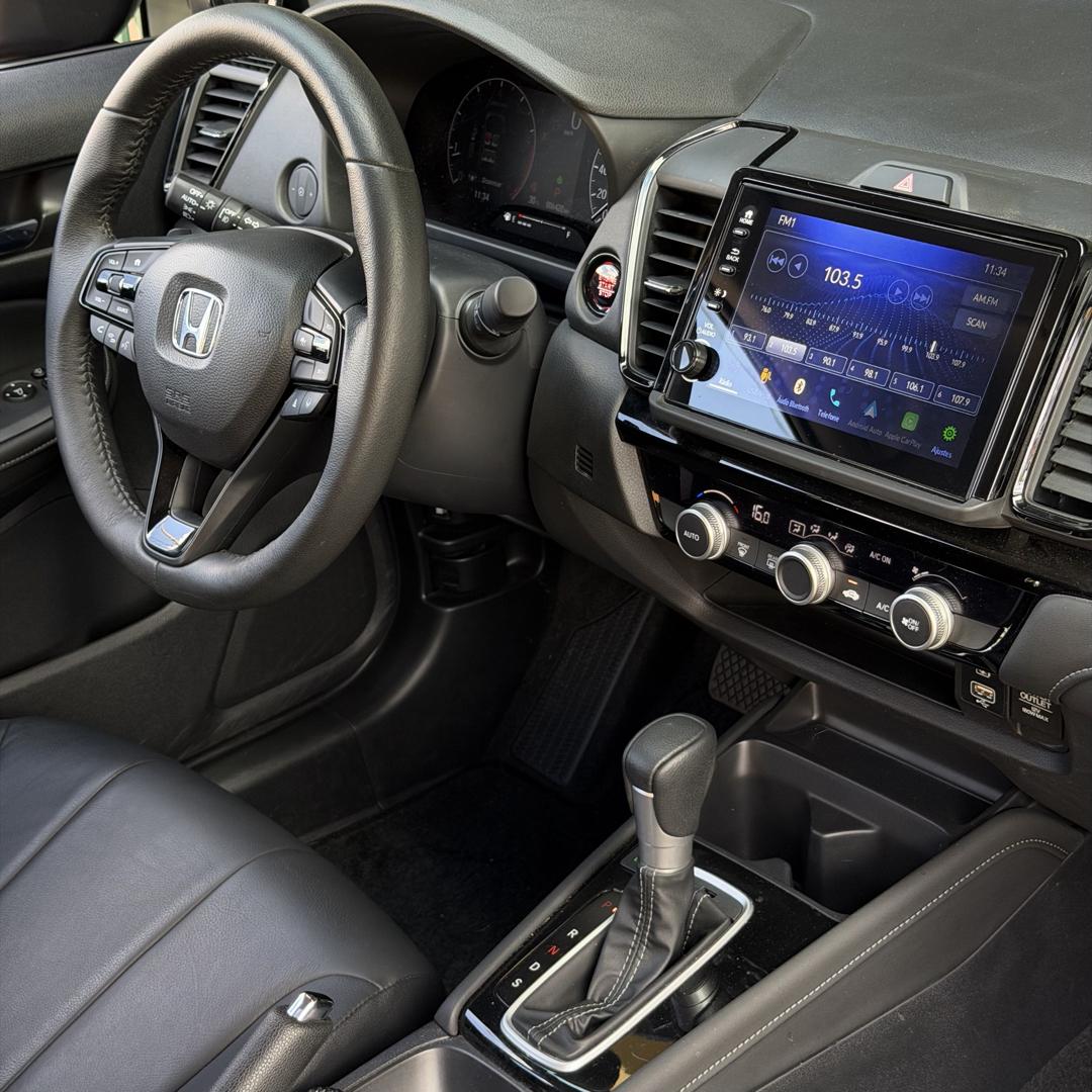 HONDA City Sedan - Foto