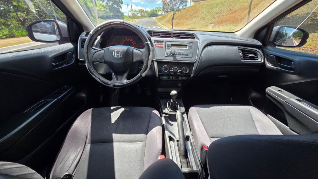 HONDA City Sedan - Foto