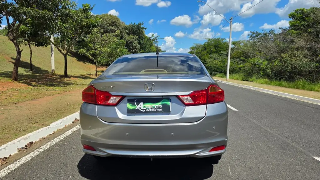 HONDA City Sedan - Foto
