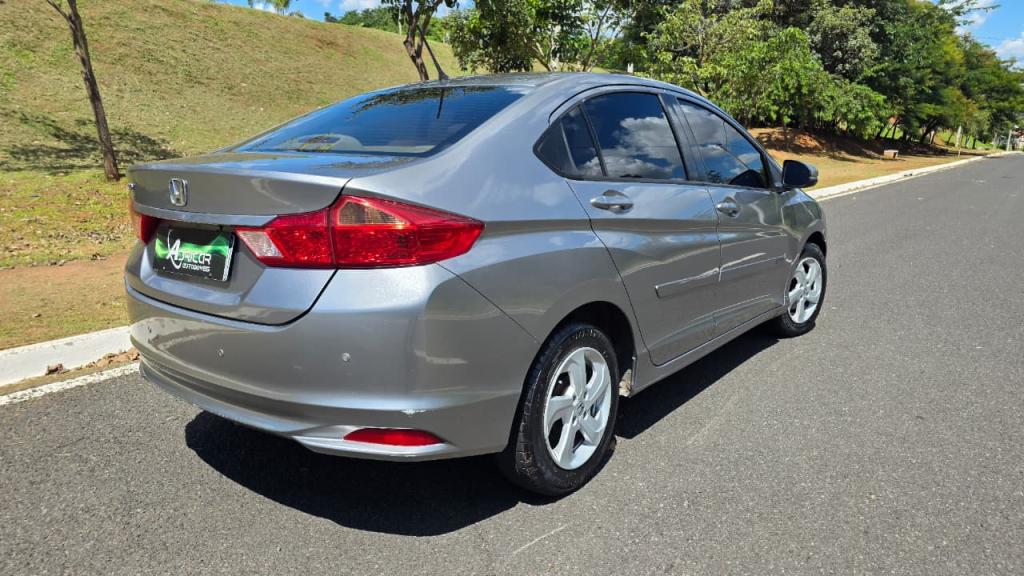 HONDA City Sedan - Foto