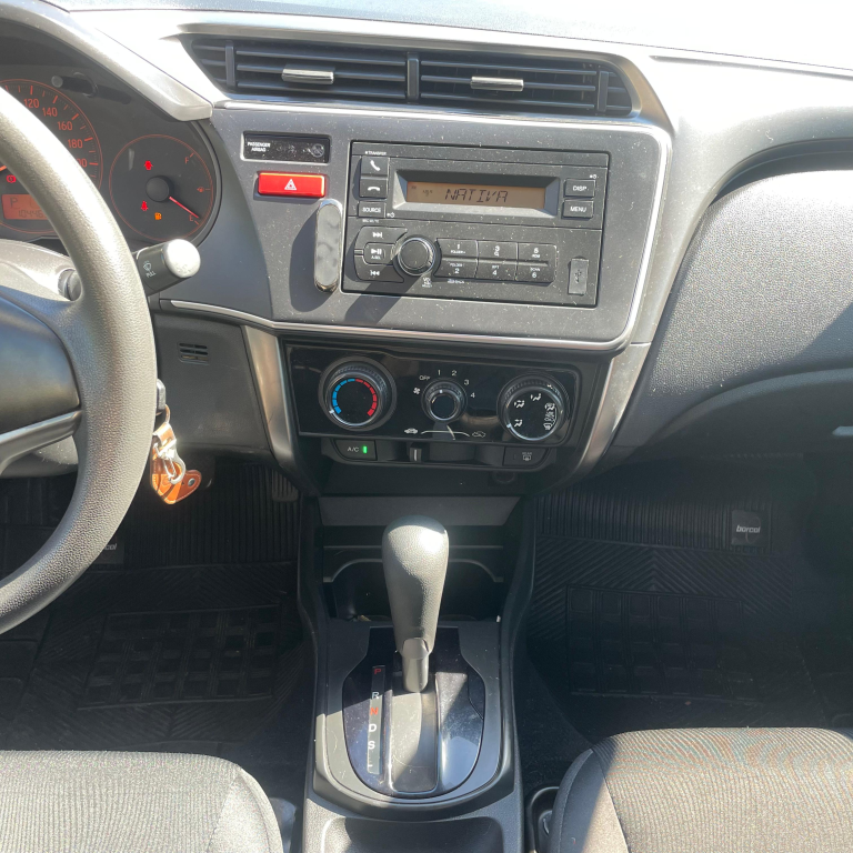 HONDA City Sedan - Foto