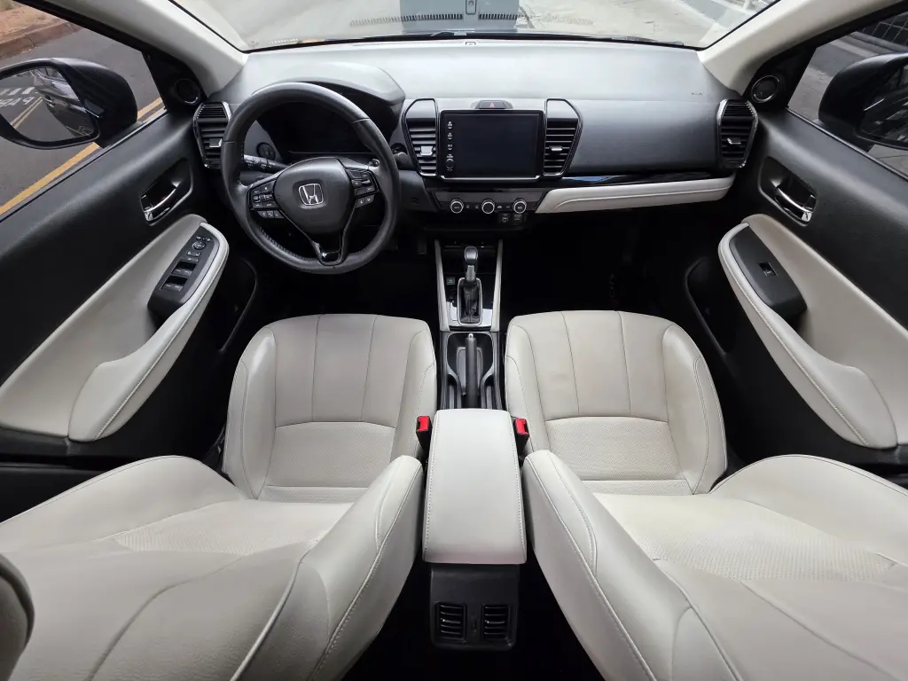 HONDA City Sedan - Foto