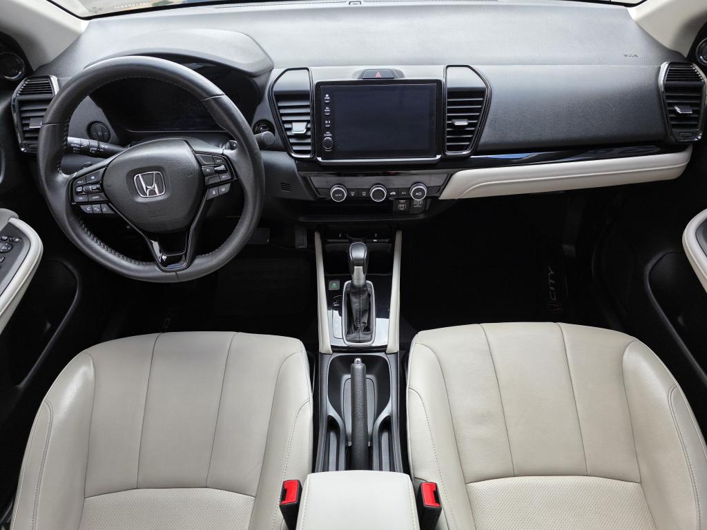 HONDA City Sedan - Foto