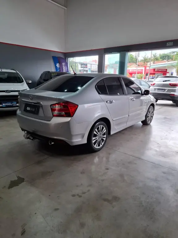 HONDA City Sedan - Foto