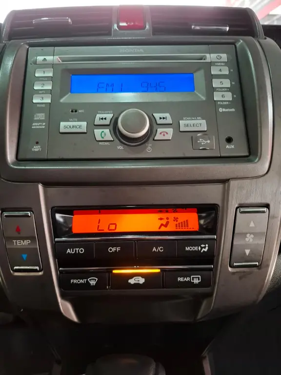 HONDA City Sedan - Foto