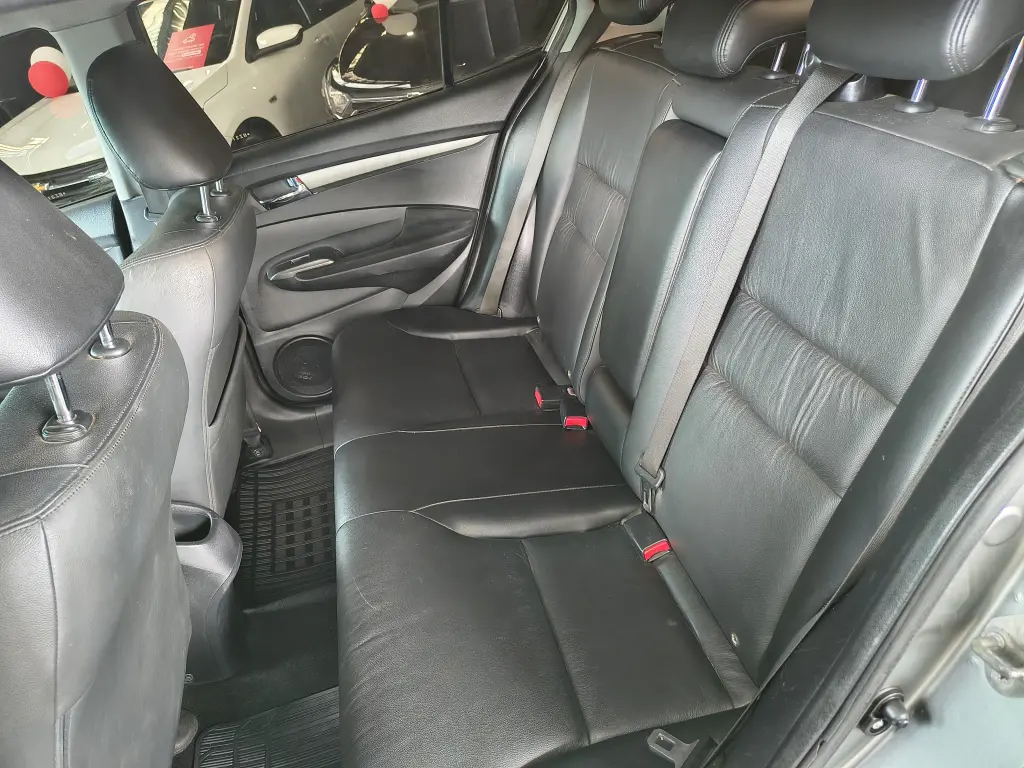 HONDA City Sedan - Foto