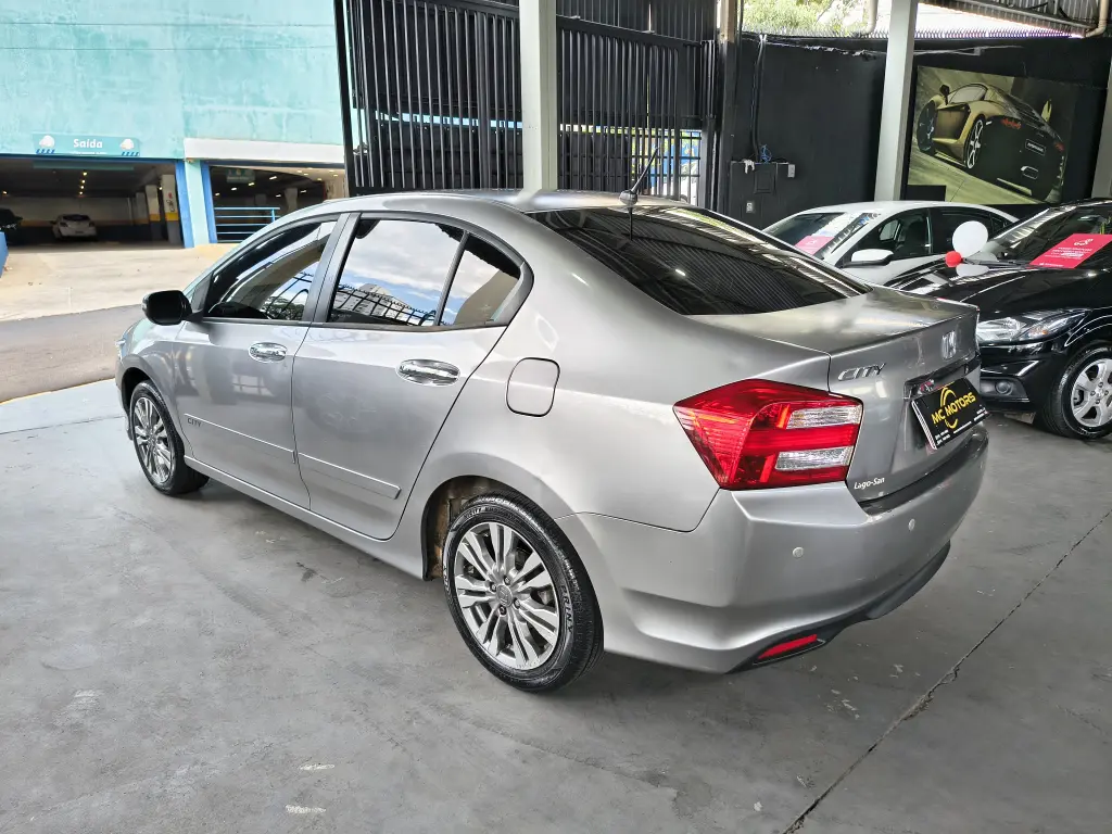 HONDA City Sedan - Foto